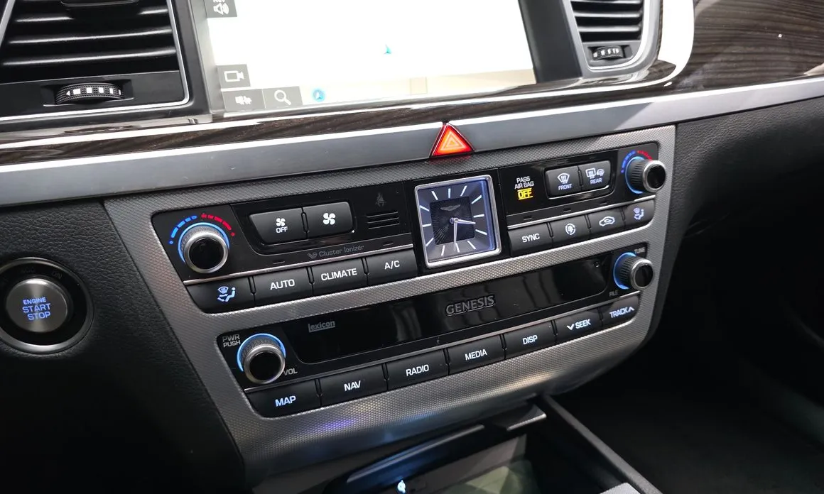 Genesis G80