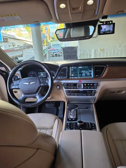 Genesis G80