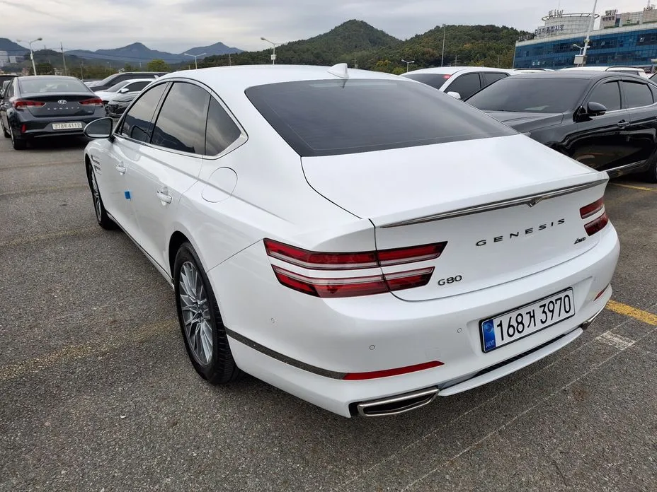 Genesis G80