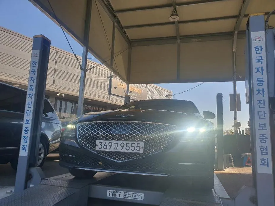 Genesis G80