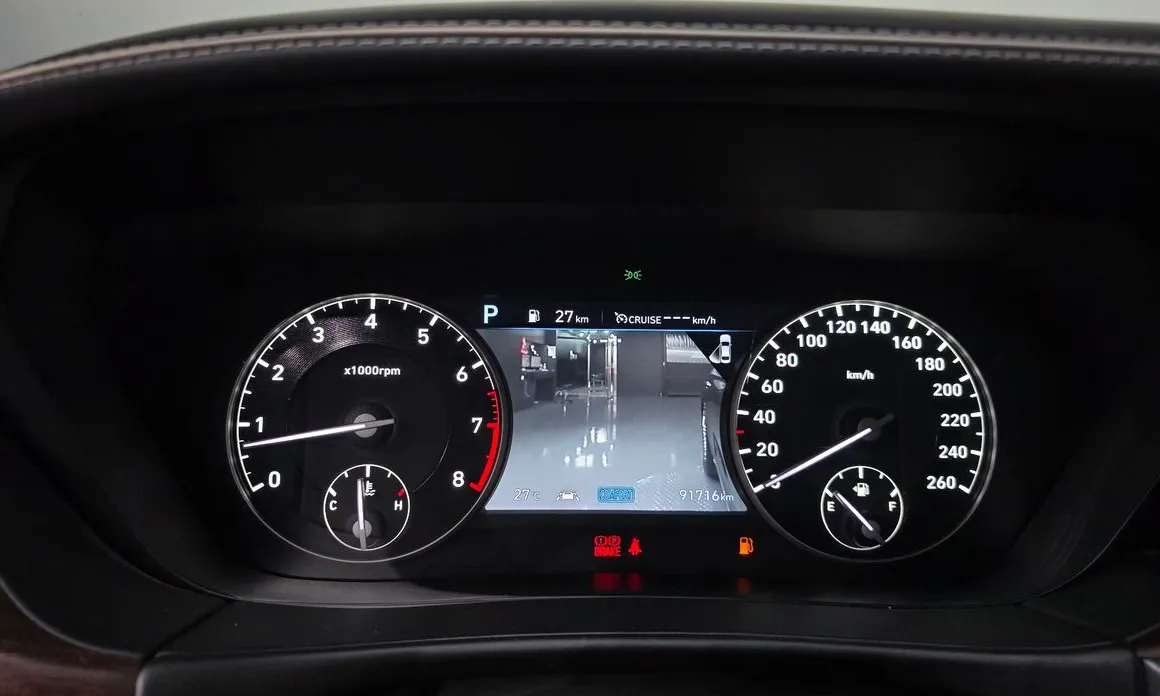 Genesis G90