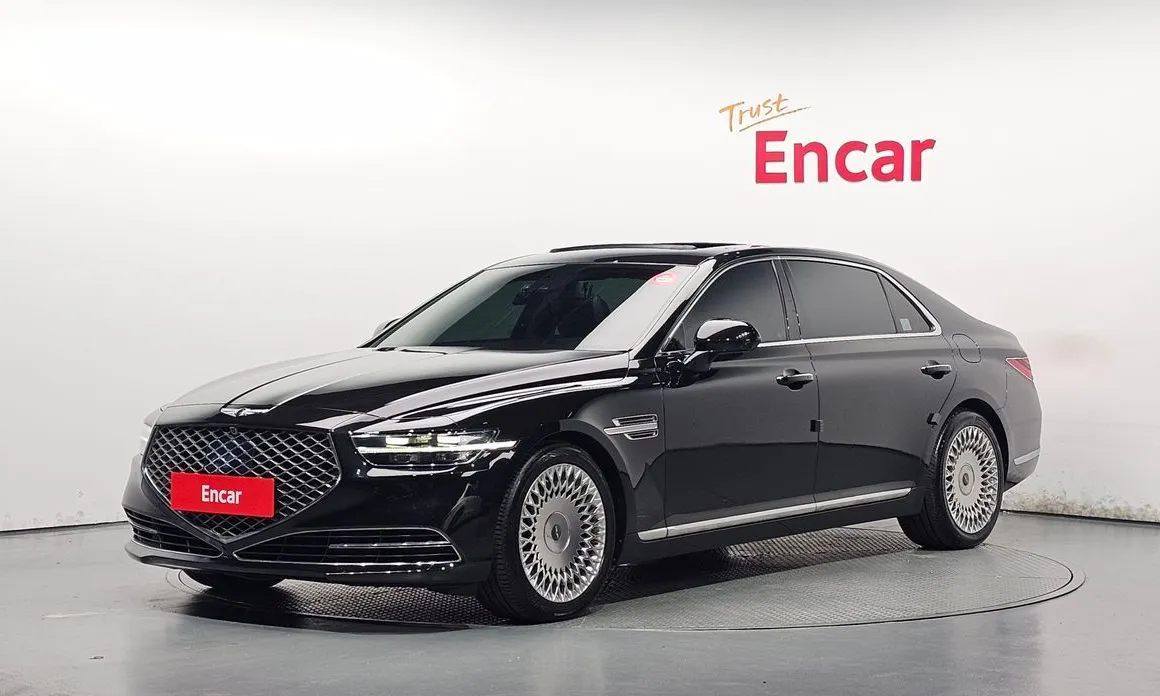 Genesis G90