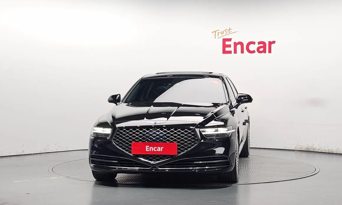 Genesis G90