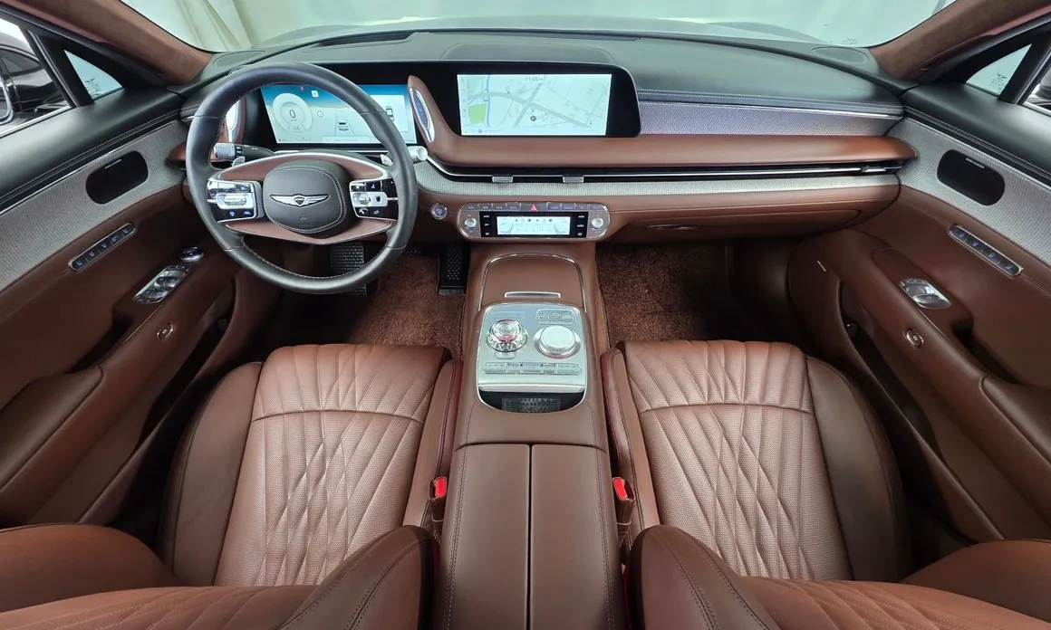Genesis G90