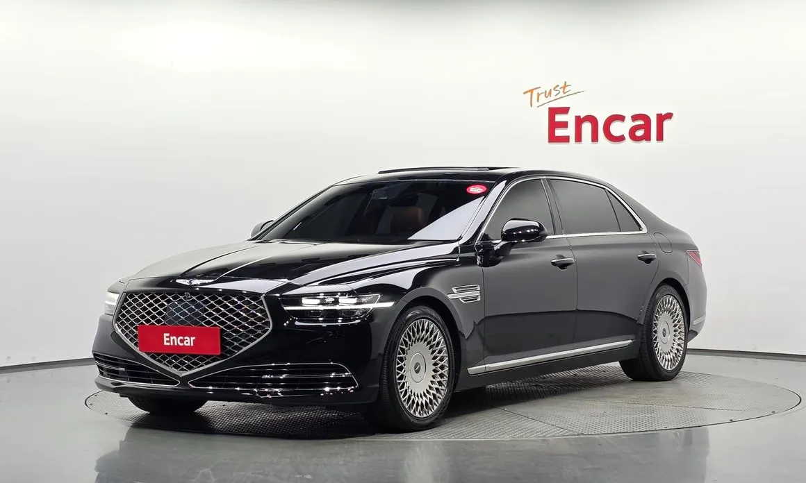 Genesis G90