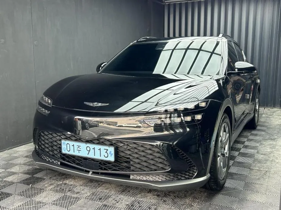 Genesis GV60
