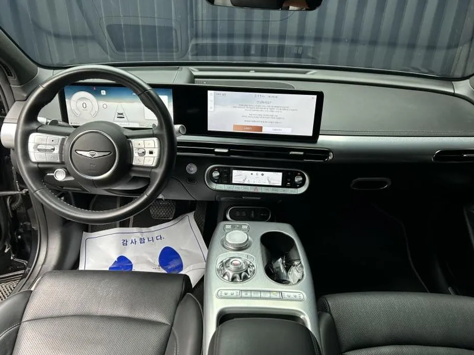 Genesis GV60