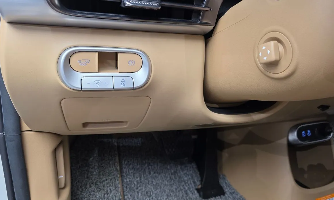 Genesis GV60