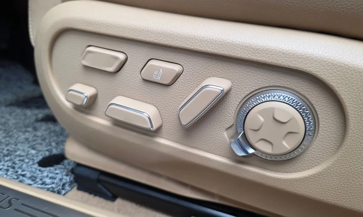 Genesis GV60