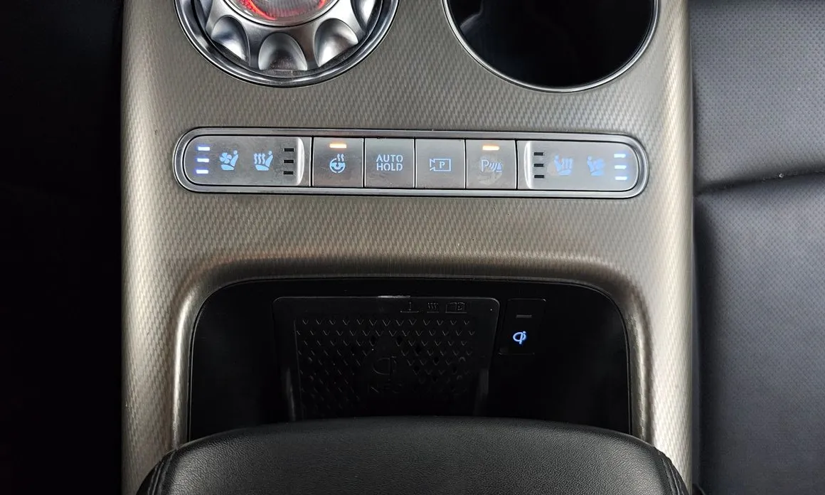 Genesis GV60