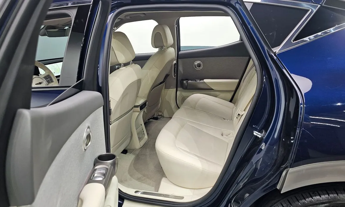 Genesis GV60