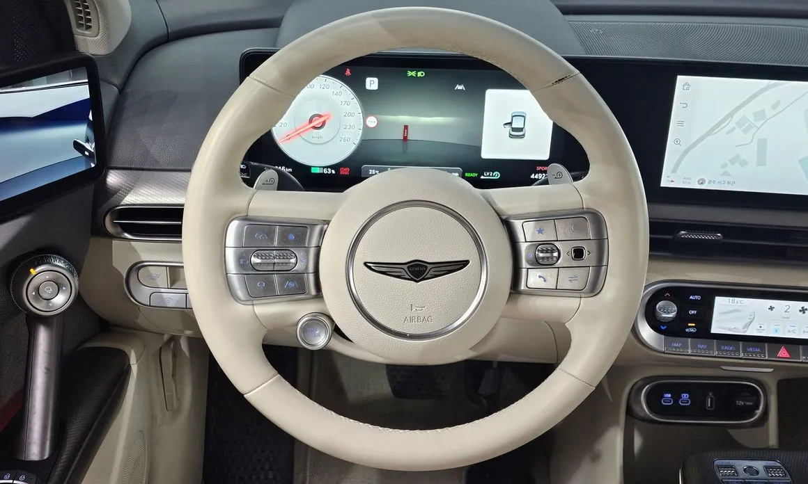 Genesis GV60