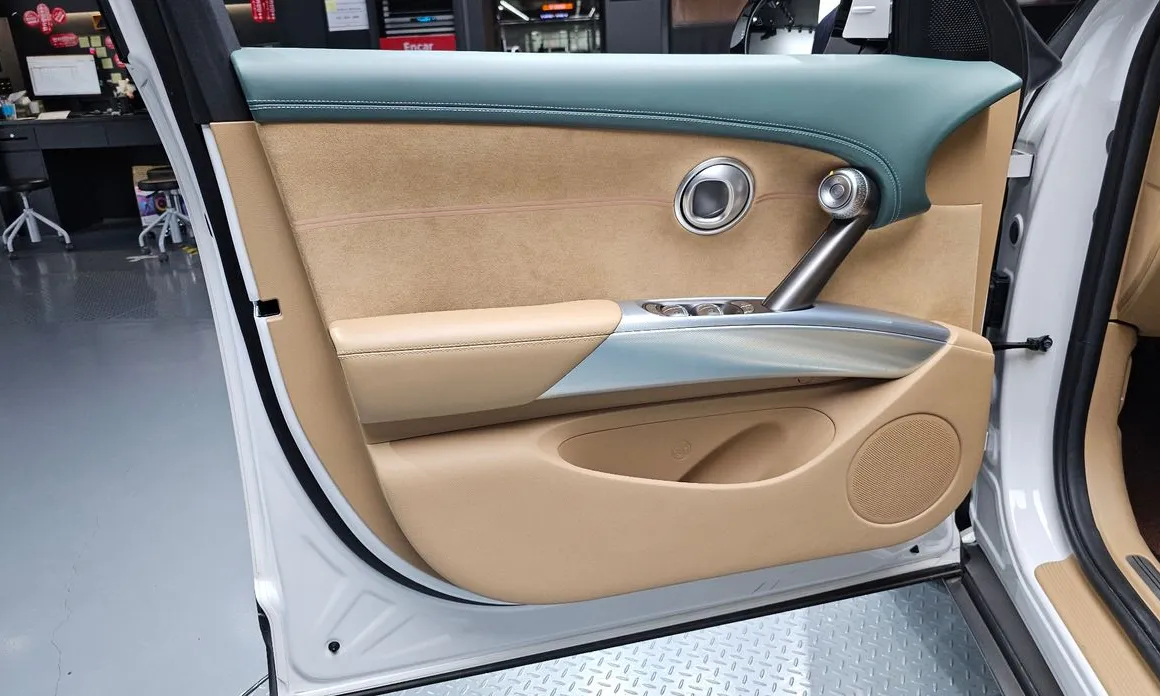 Genesis GV60