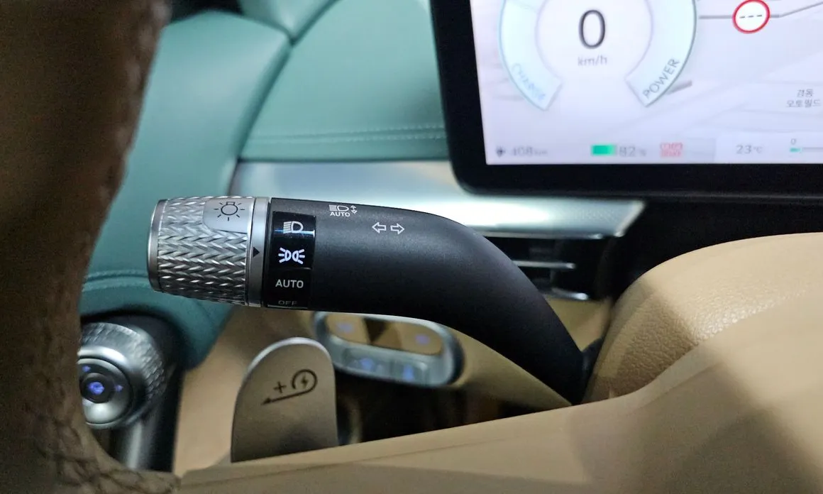 Genesis GV60