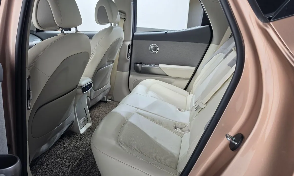 Genesis GV60