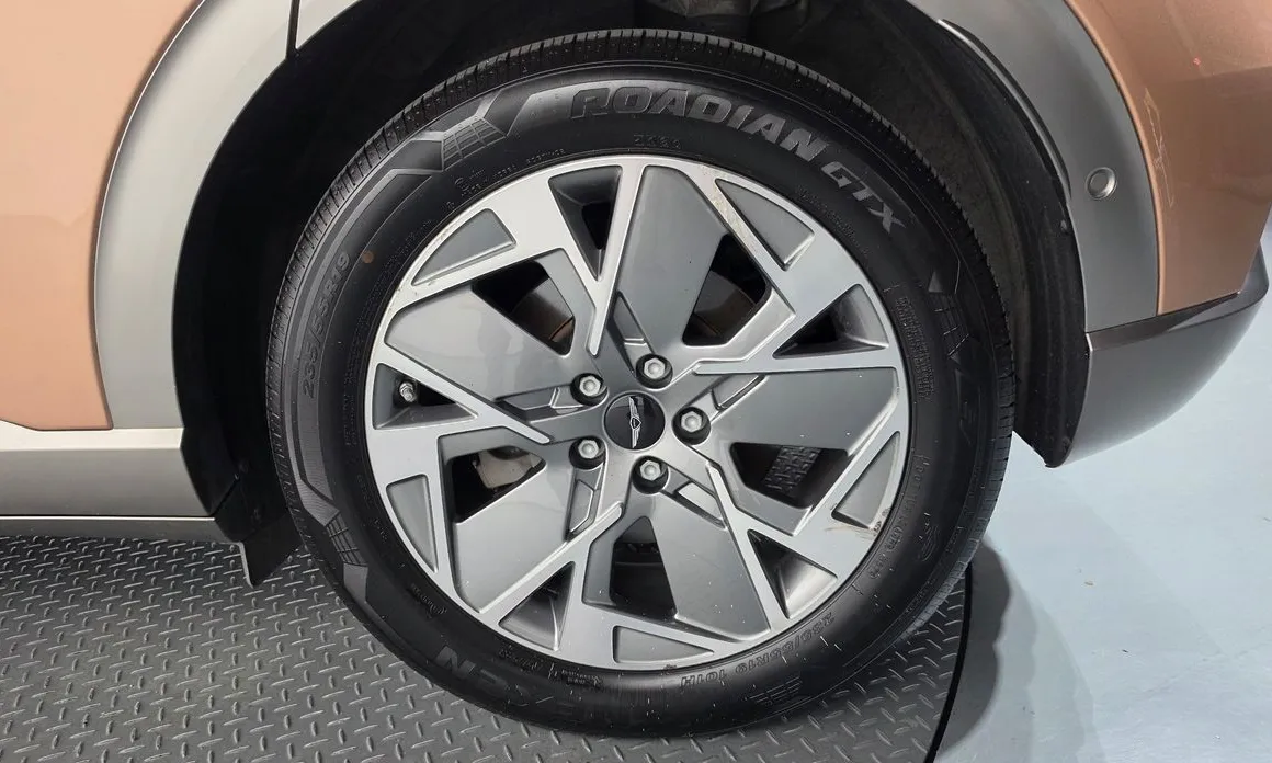 Genesis GV60