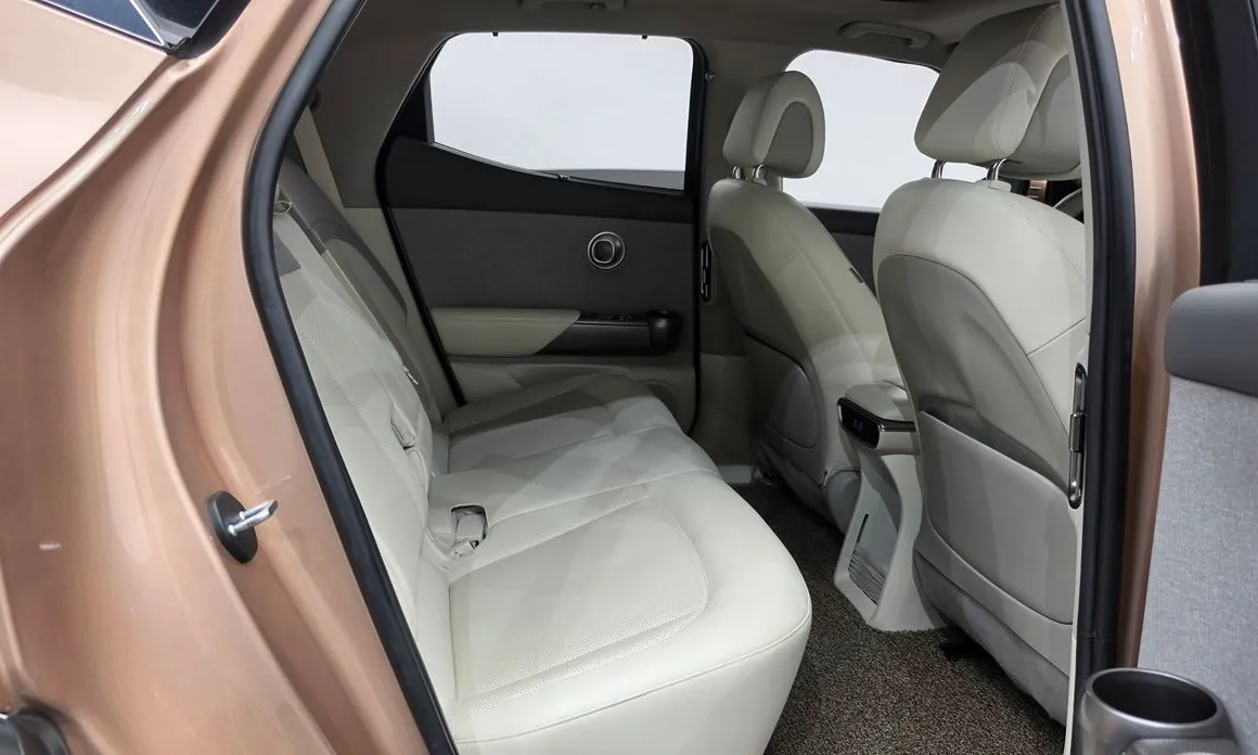 Genesis GV60