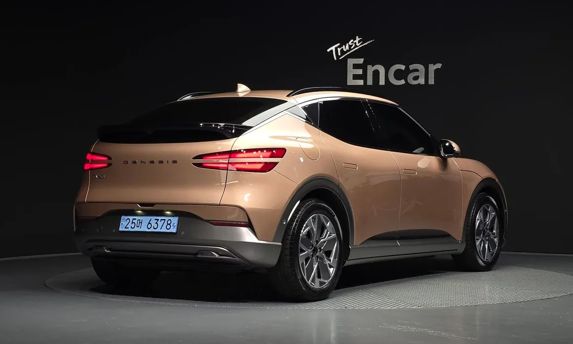 Genesis GV60