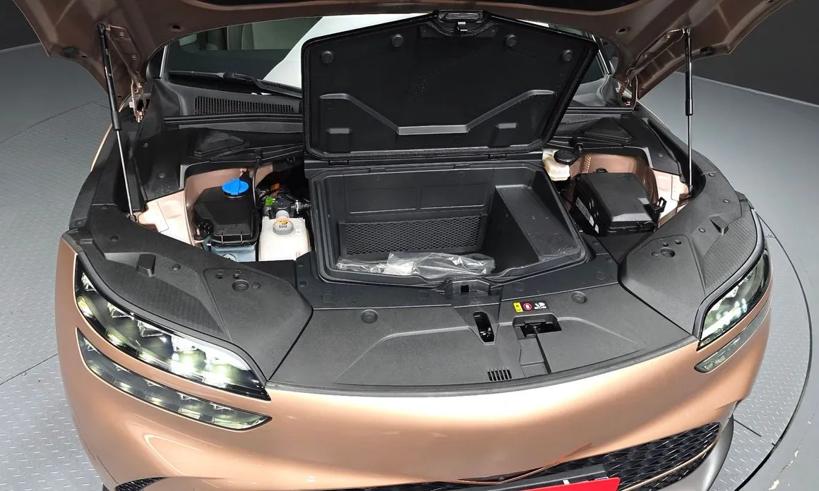 Genesis GV60