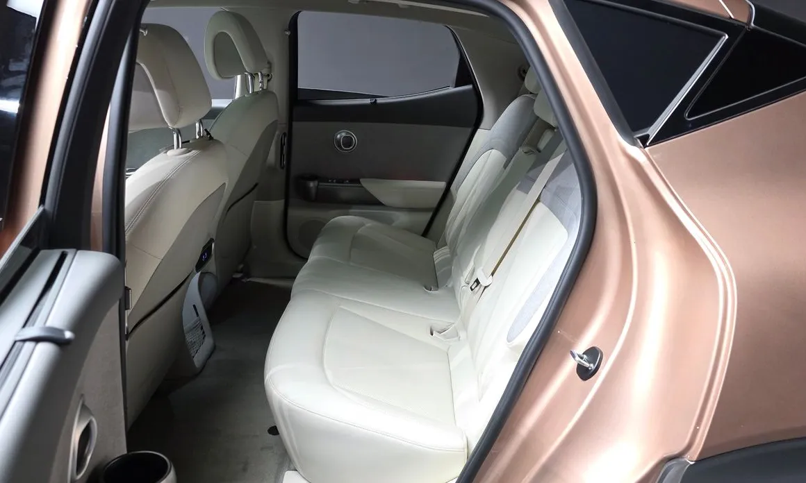 Genesis GV60