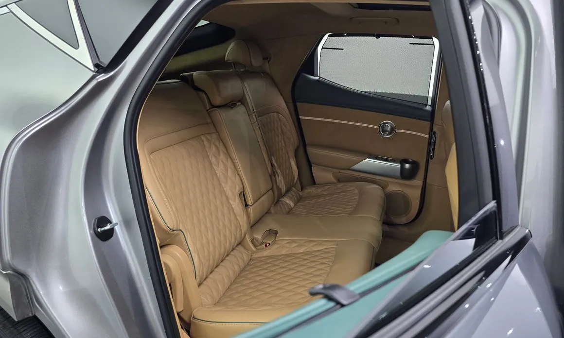 Genesis GV60