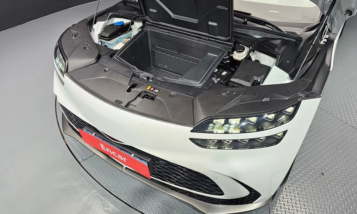 Genesis GV60