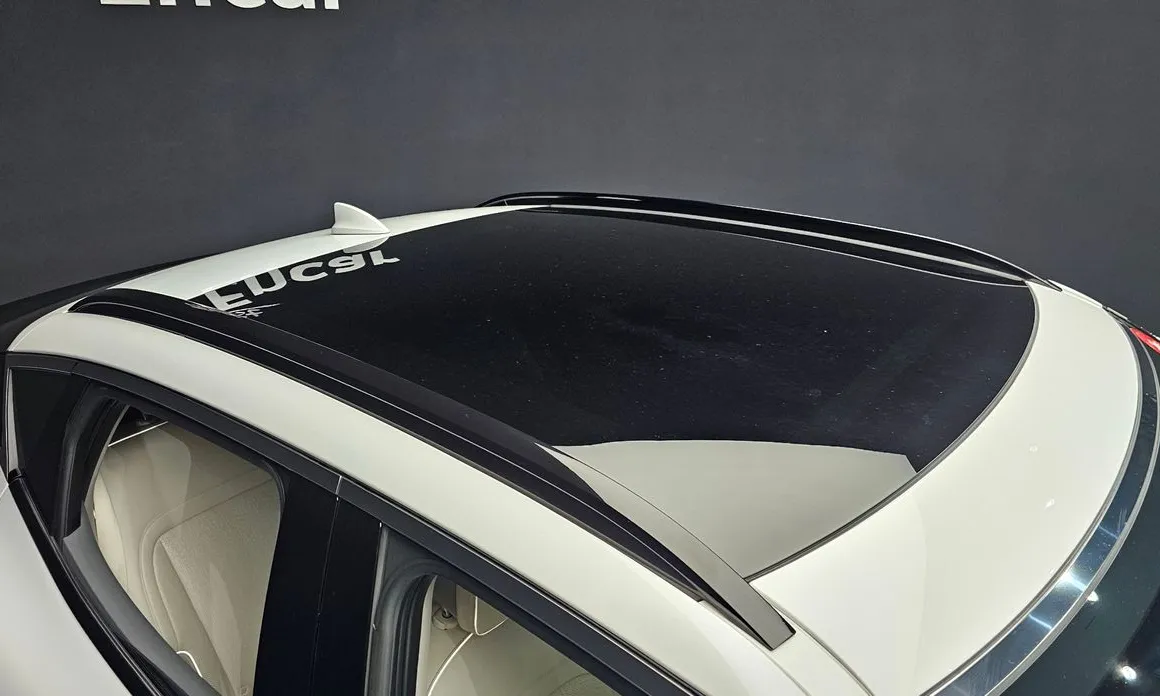 Genesis GV60