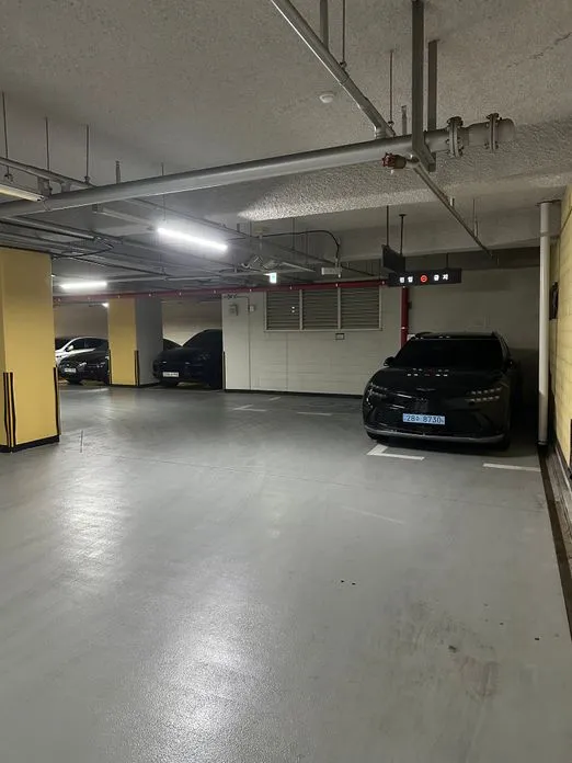Genesis GV60