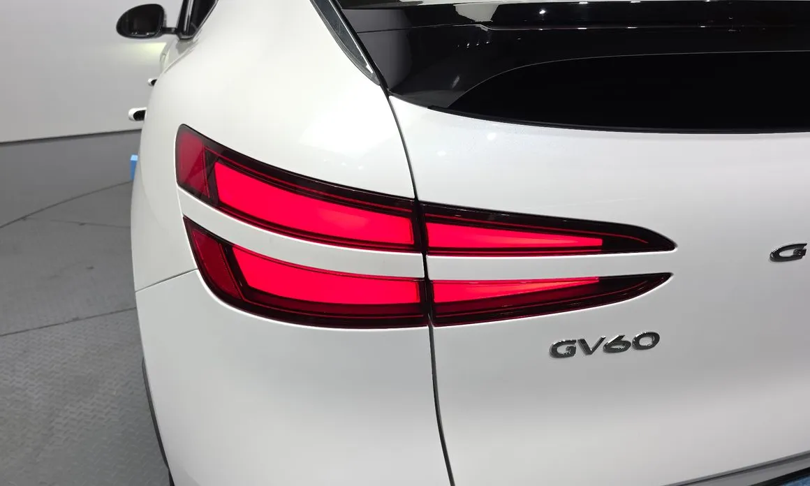 Genesis GV60