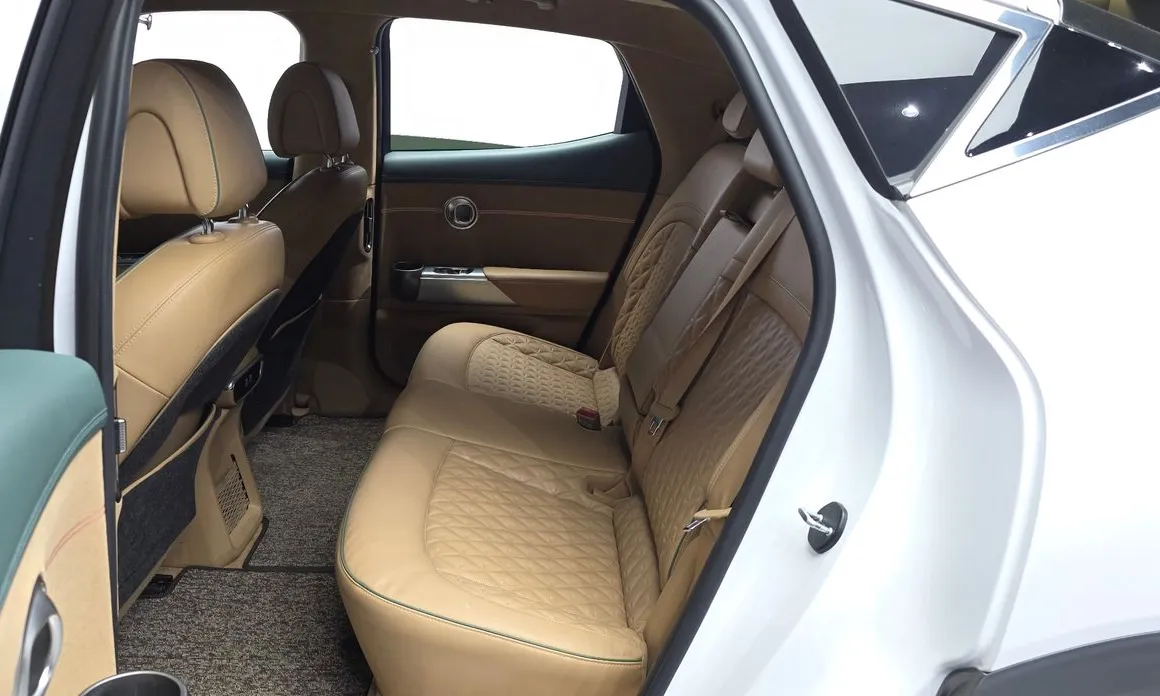Genesis GV60