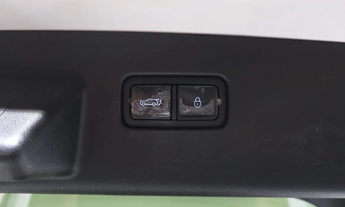 Genesis GV60