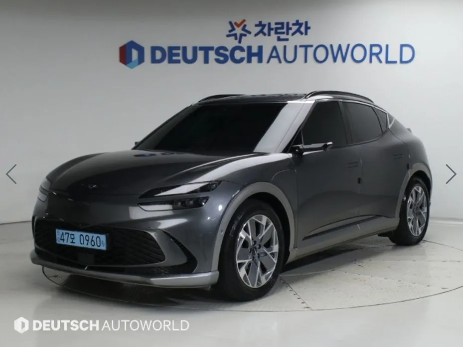 Genesis GV60