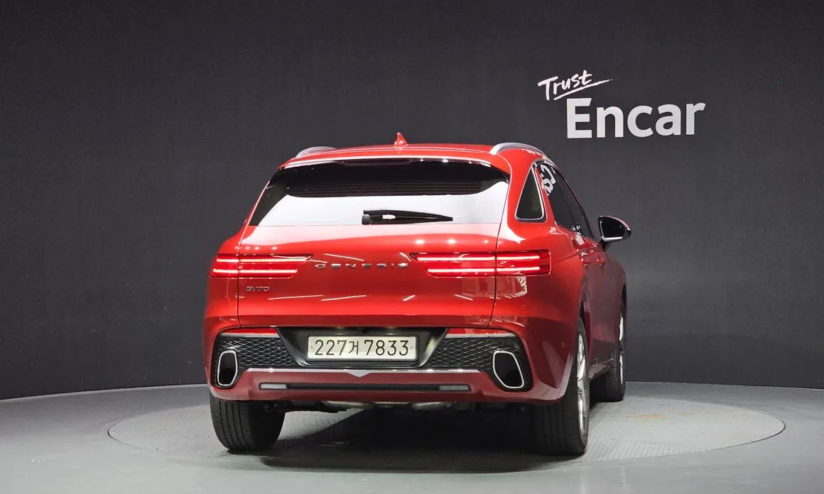 Genesis GV70