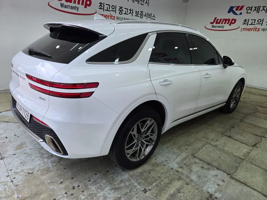 Genesis GV70