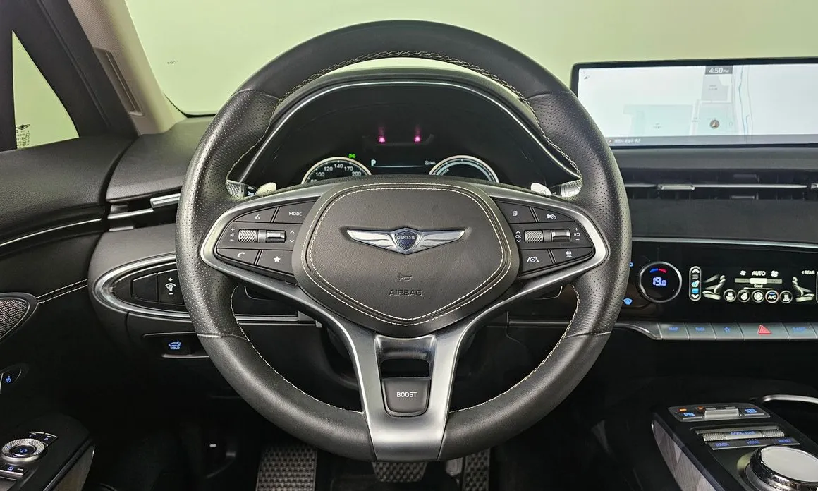 Genesis GV70