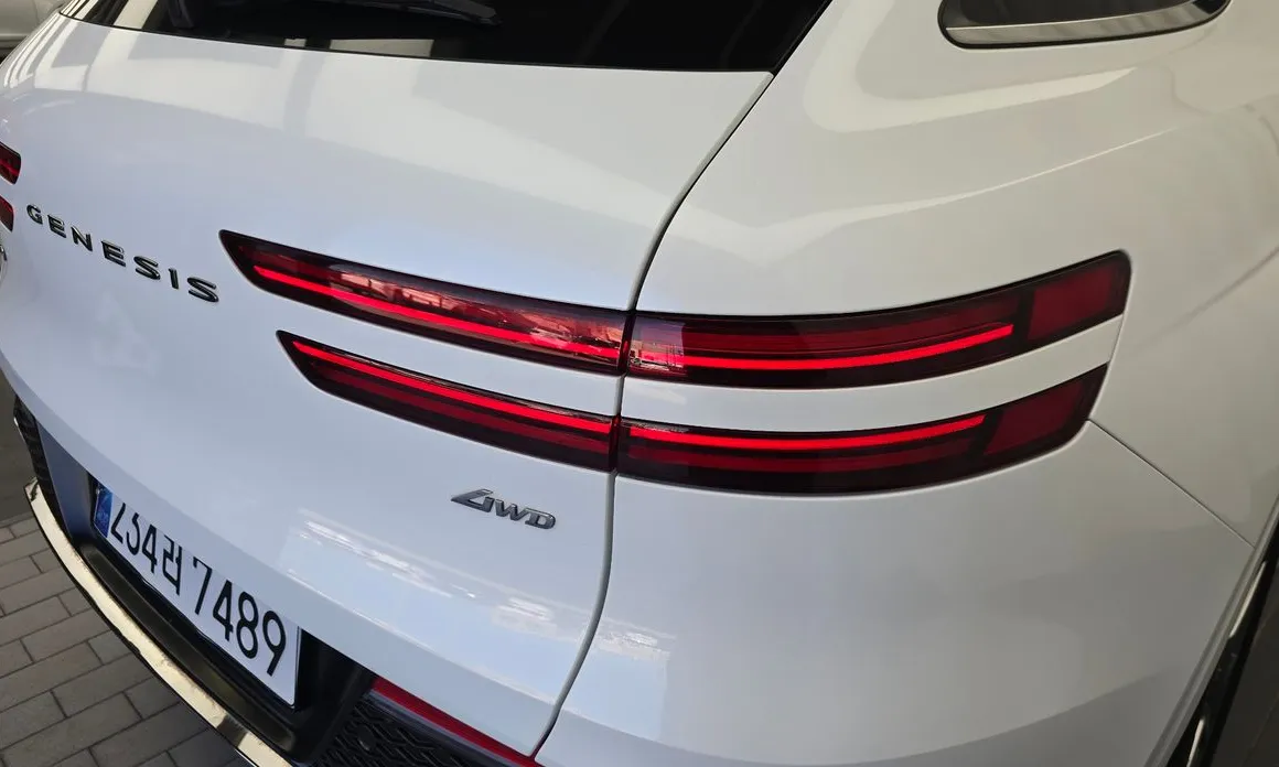 Genesis GV70