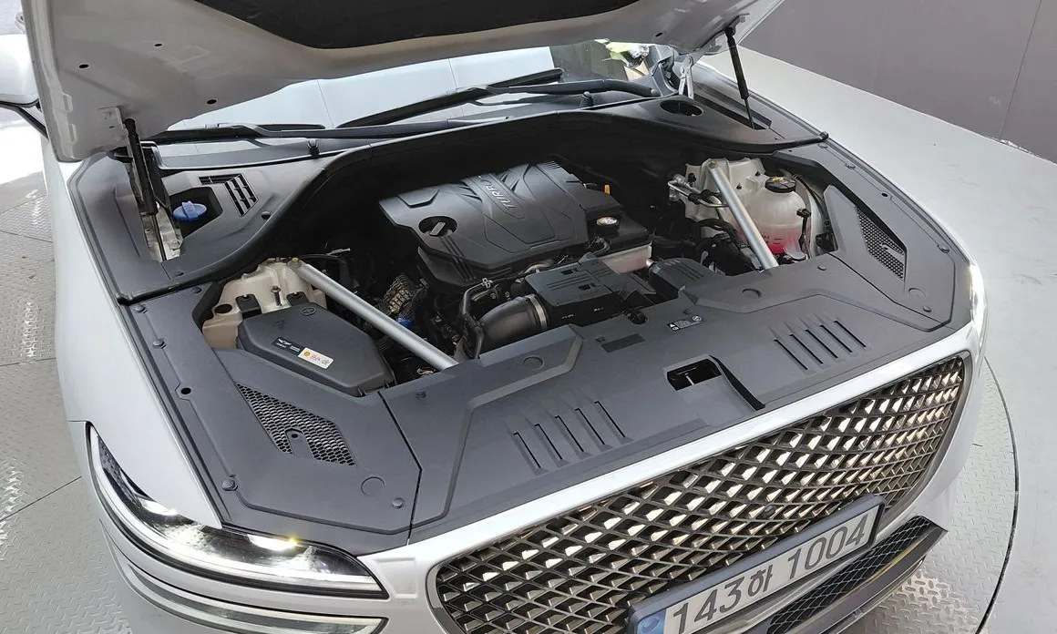 Genesis GV70