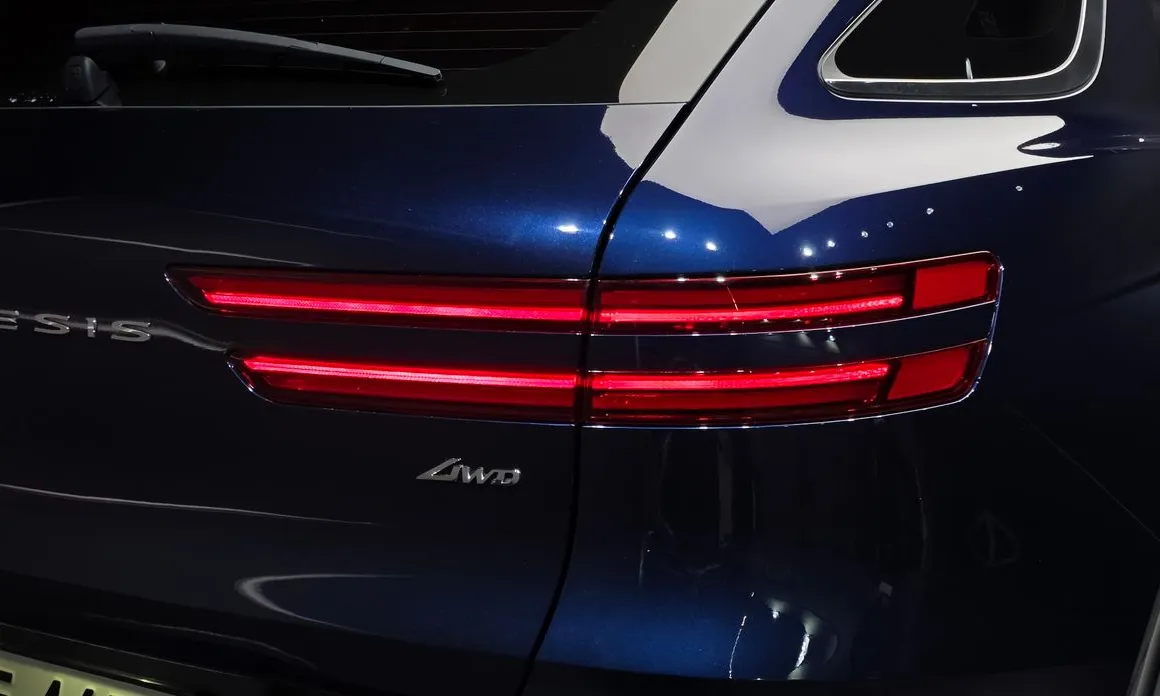 Genesis GV70