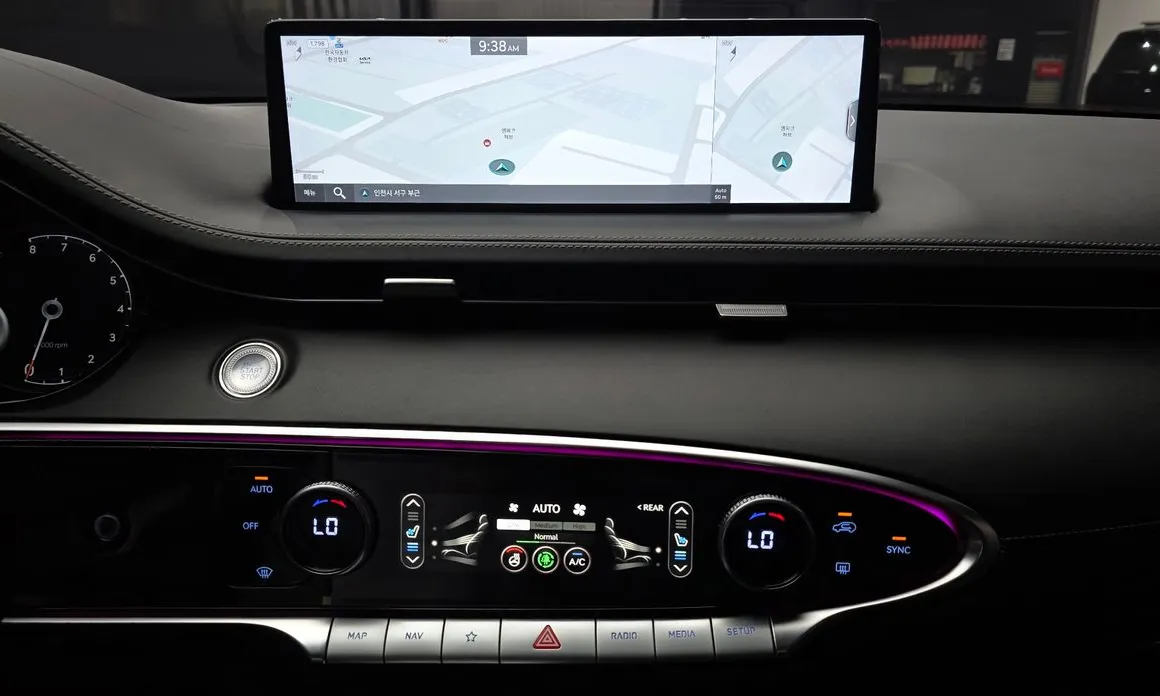 Genesis GV70
