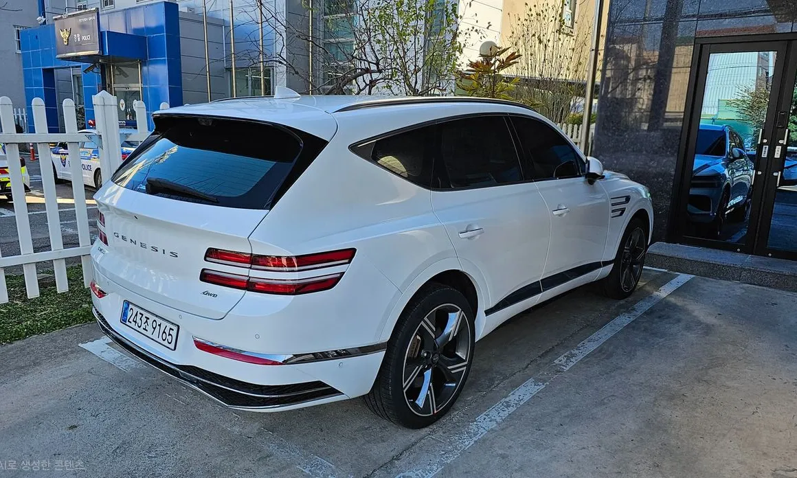 Genesis GV80