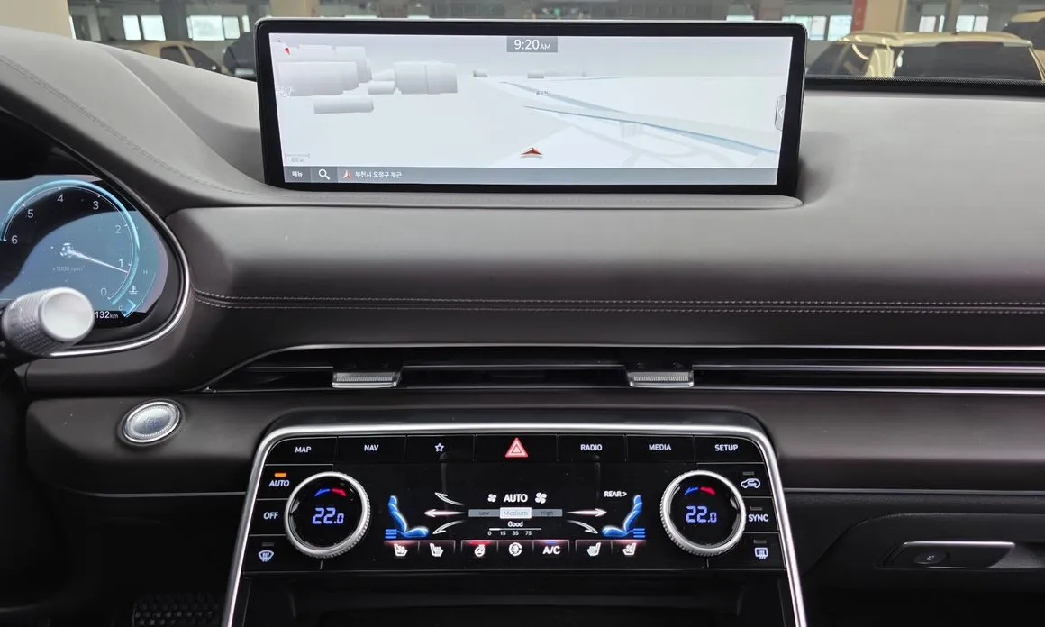 Genesis GV80