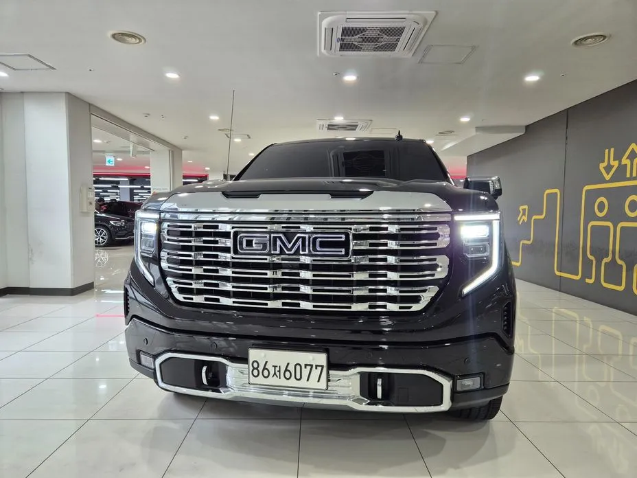 GMC Sierra