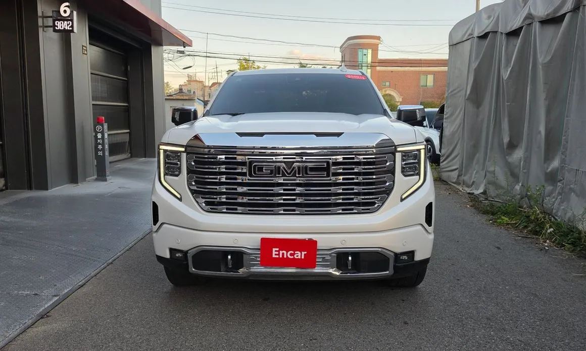 GMC Sierra
