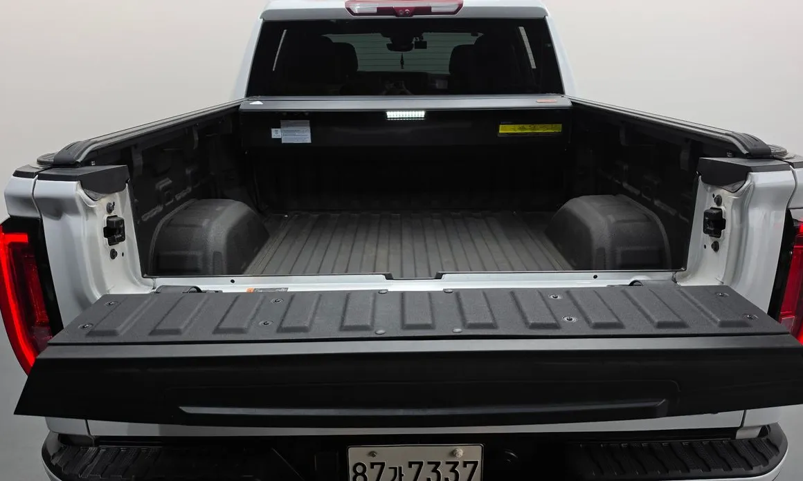 GMC Sierra