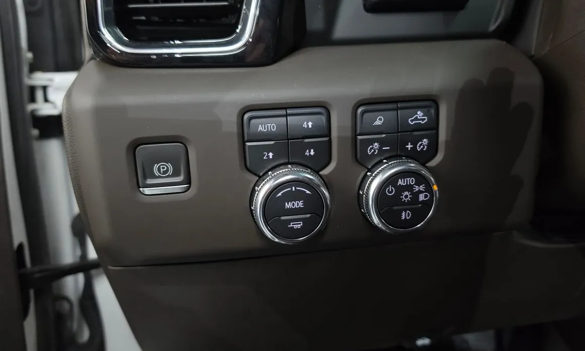 GMC Sierra