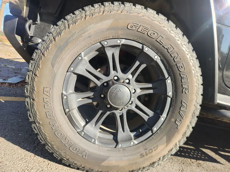 Hummer H2