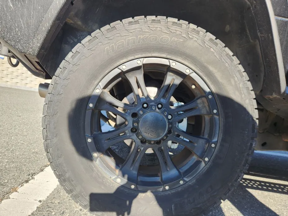 Hummer H2