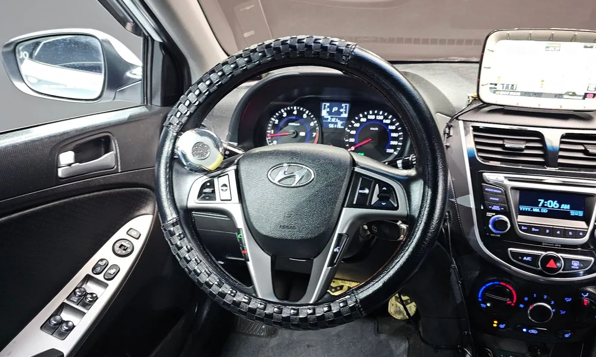 Hyundai Accent