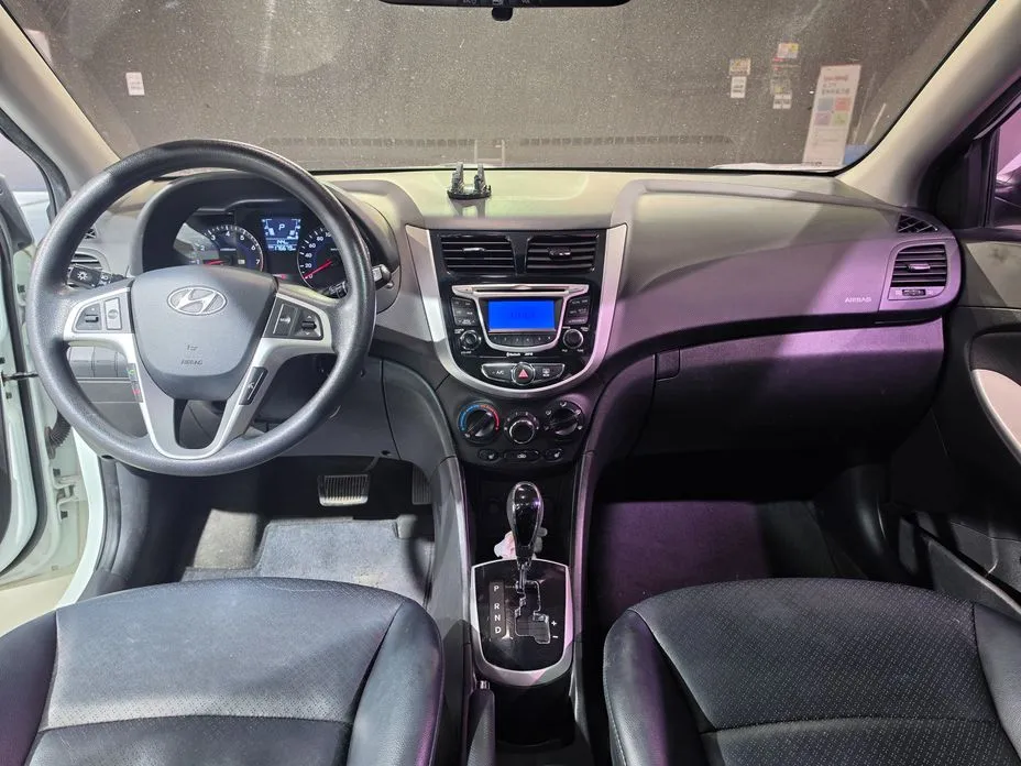 Hyundai Accent