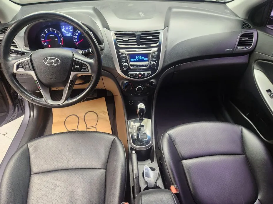 Hyundai Accent